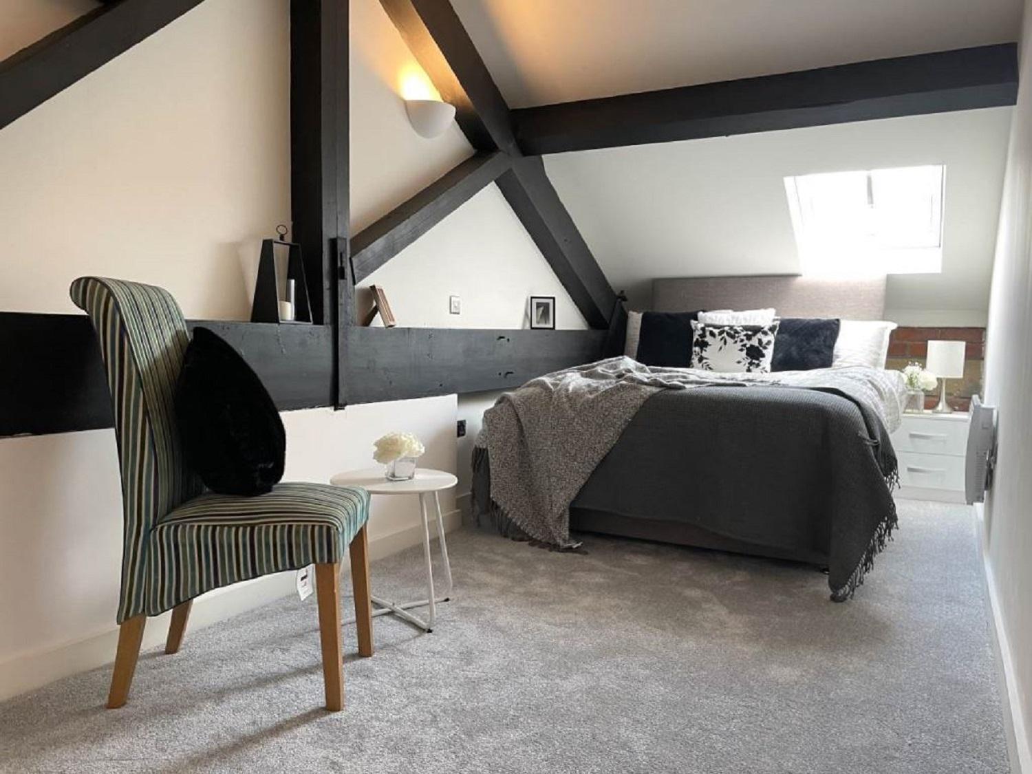 5-Bedroom Luxury Duplex Penthouse Bradford  Eksteriør billede